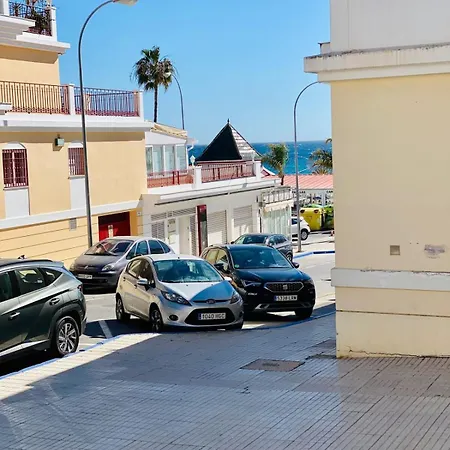 Precioso Con Parking En La Playa De Burriana Apartamento Nerja