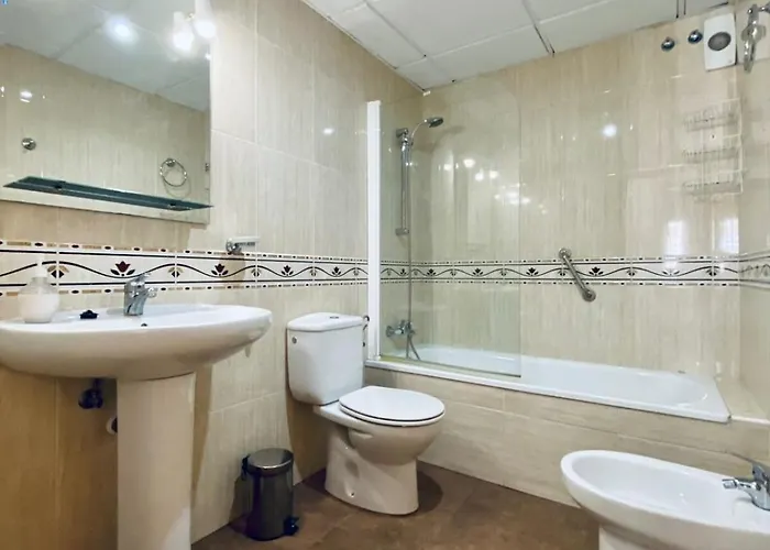 Precioso Con Parking En La Playa De Burriana Nerja